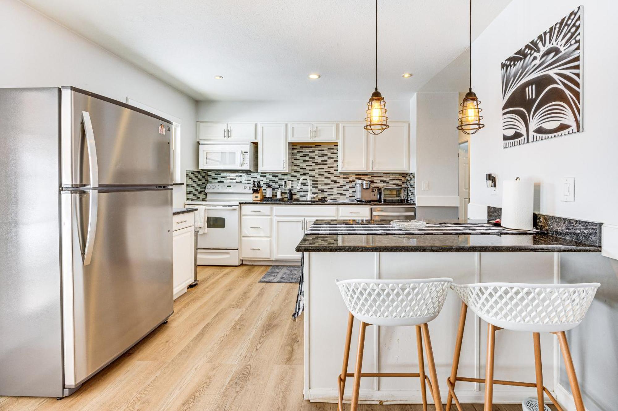 Holiday home 4 Mi To Dtwn Contemporary Gem In *