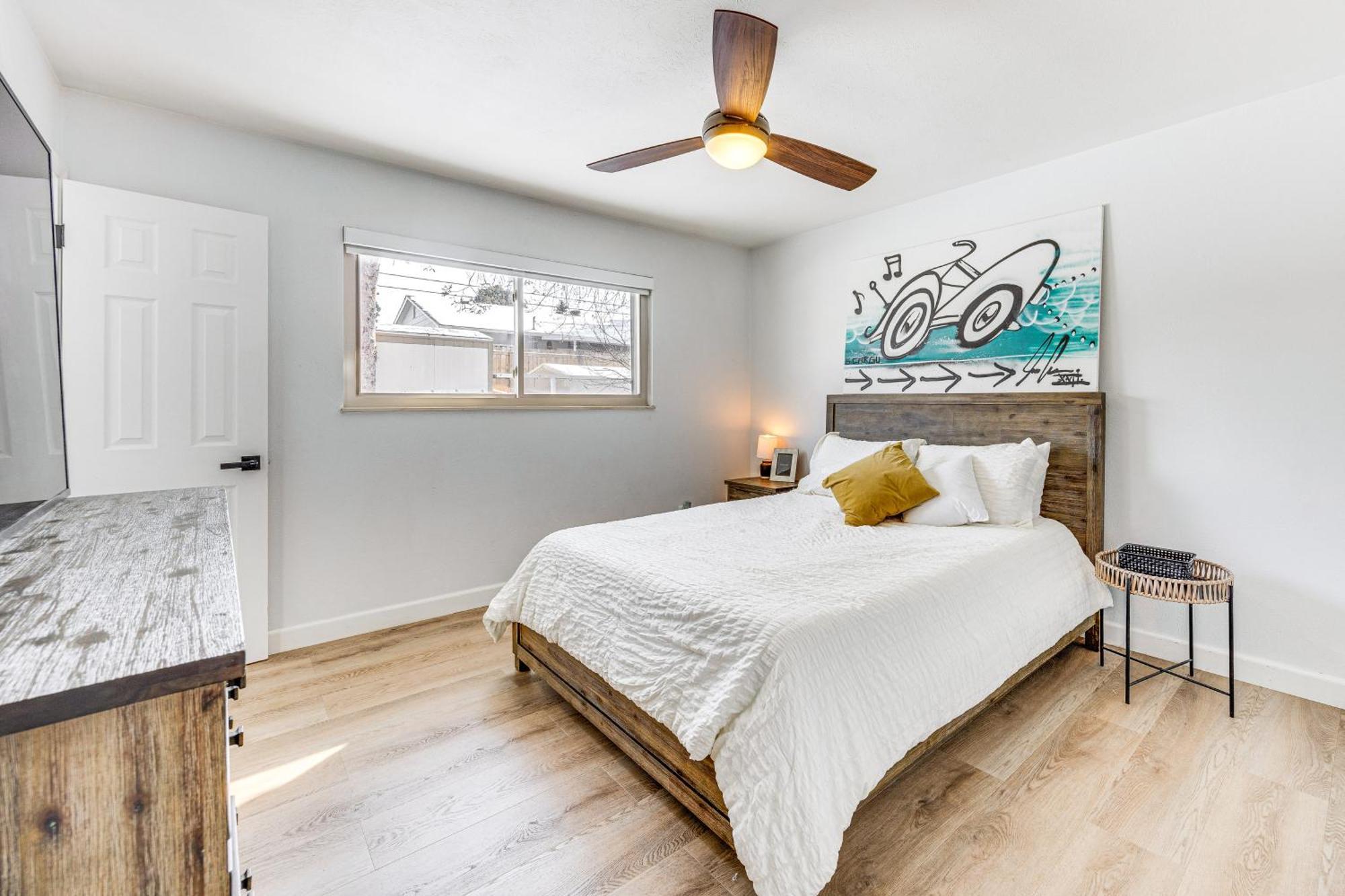 4 Mi To Dtwn Contemporary Gem In Holiday home Colorado Springs